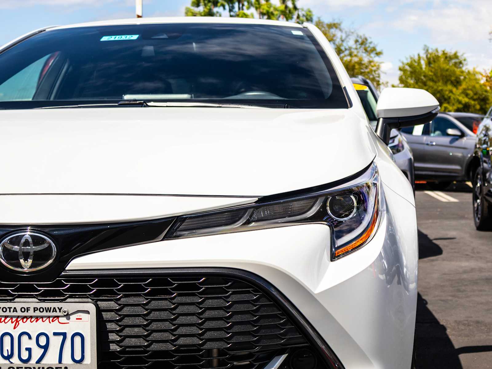 2021 Toyota Corolla SE photo 2