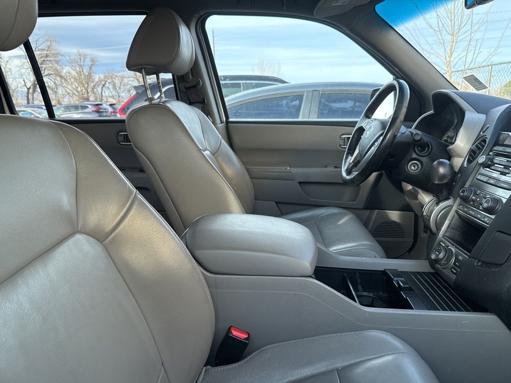 2013 Honda Pilot EX-L photo 3