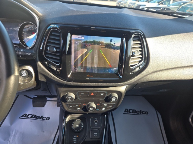 2018 Jeep Compass Limited photo 19