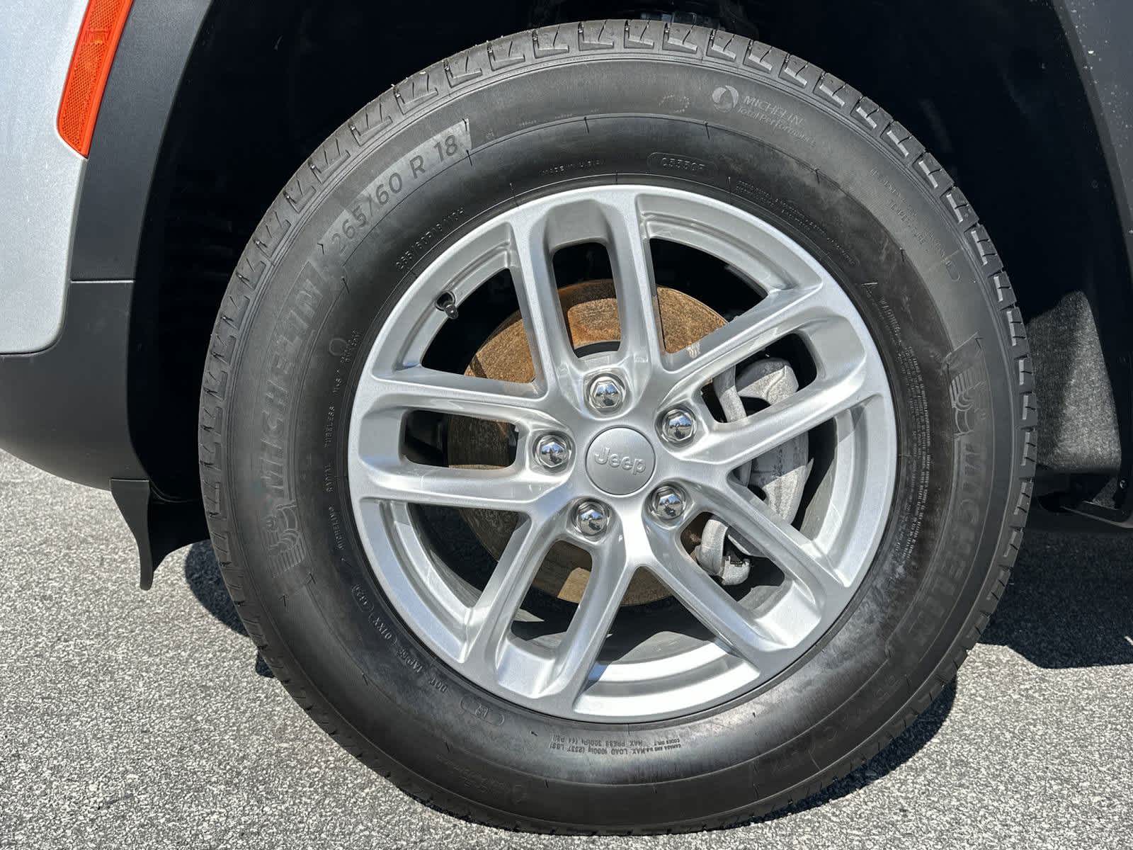 2025 Jeep Grand Cherokee Laredo X photo 10