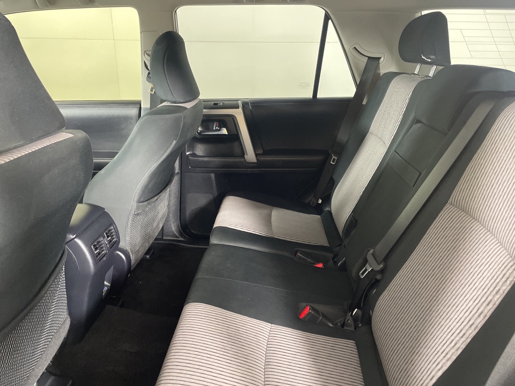 2024 Toyota 4Runner SR5 photo 31
