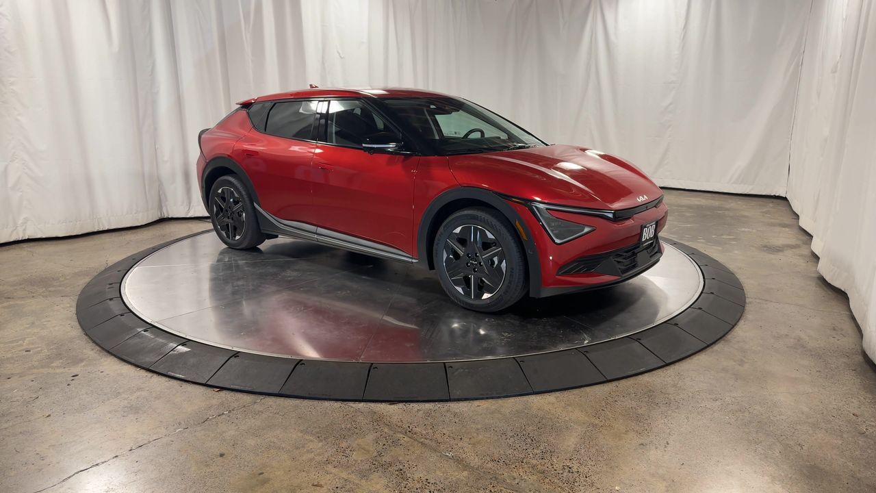 2025 Kia EV6 Light photo 3