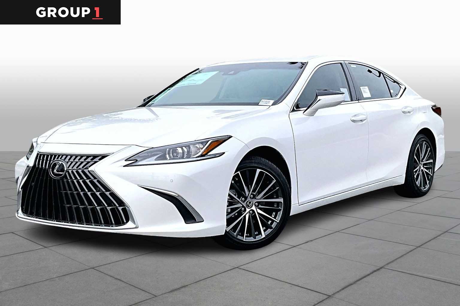 2025 Lexus ES 350's photo