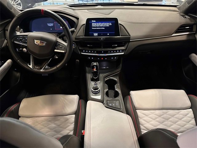 2024 Cadillac CT4 photo 10