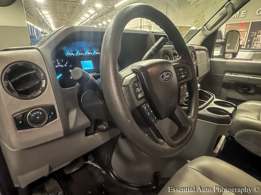 2024 FORD E-350 - Image 11