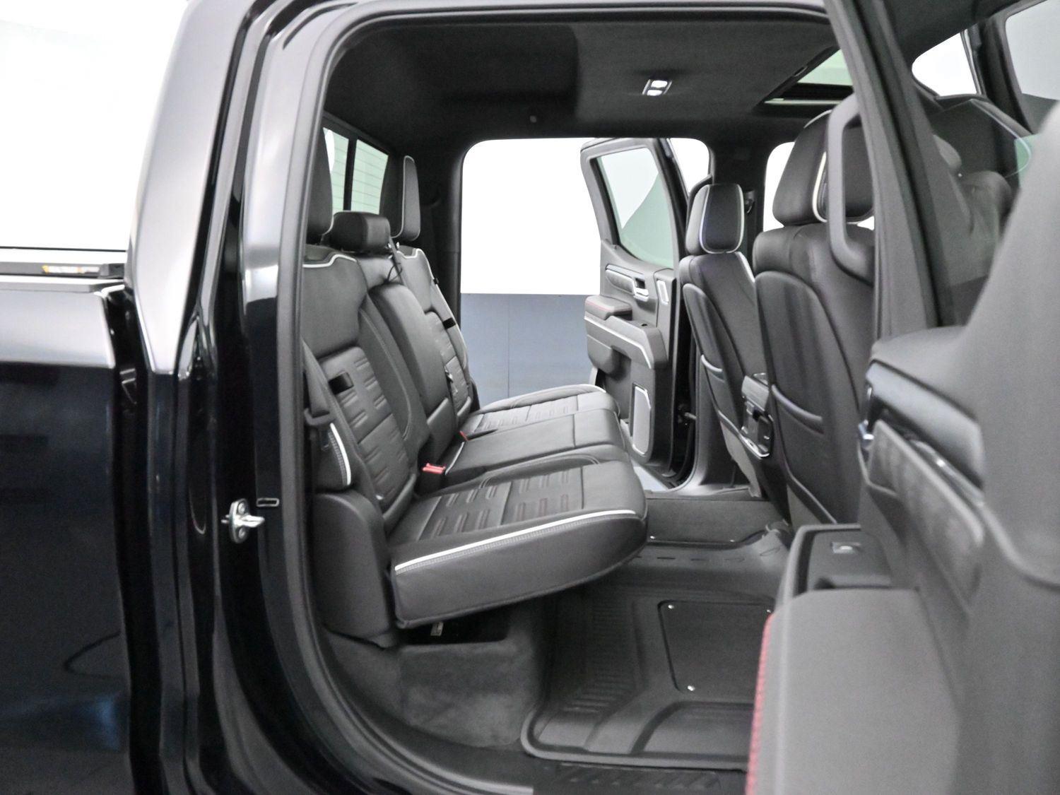 2024 Gmc Sierra 1500 AT4X photo 32