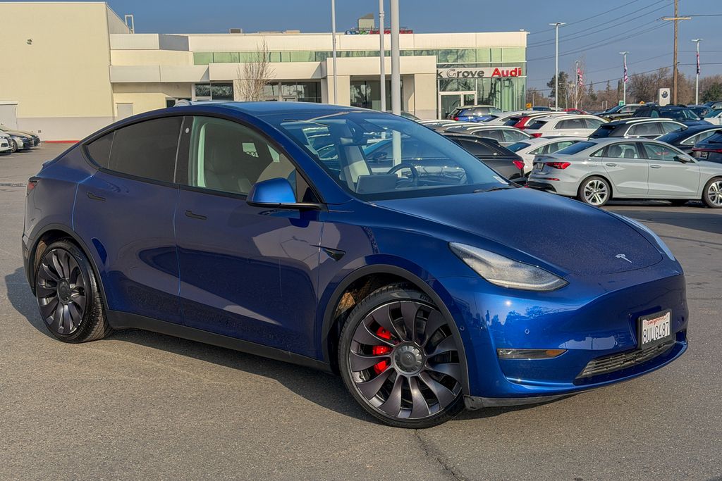 Used 2021 Tesla Model Y Performance with VIN 5YJYGDEF6MF099028 for sale in Elk Grove, CA