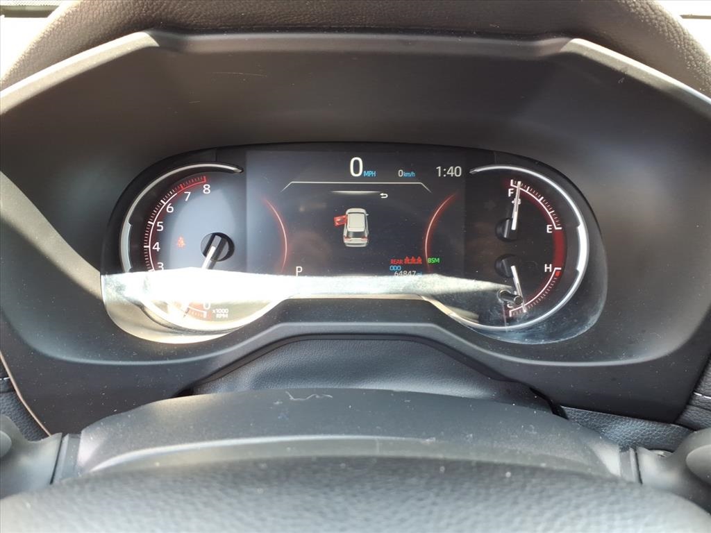 2023 Toyota RAV4 XLE photo 18