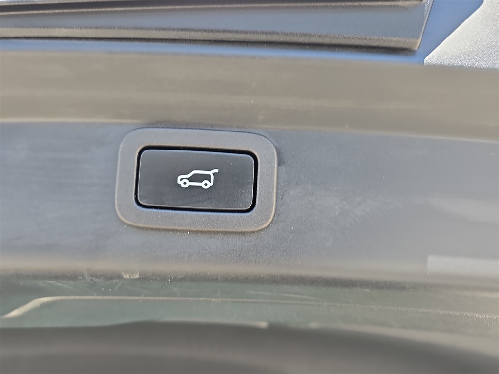 2022 Jaguar I-PACE HSE photo 11