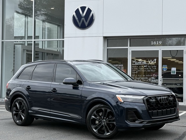 2025 Audi Q7 Premium Plus's photo