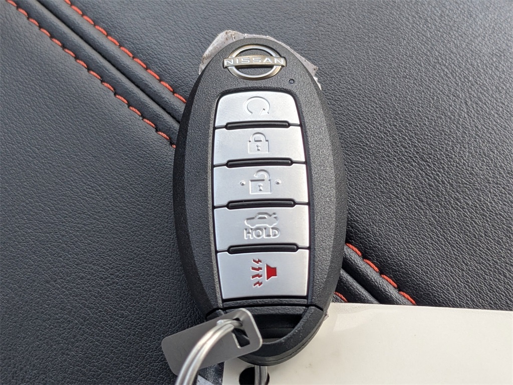 2025 Nissan Altima 2.5 SR photo 31