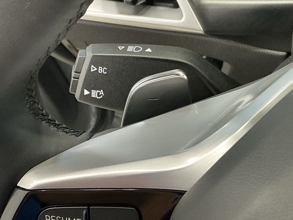 2025 Bmw 330i photo 16
