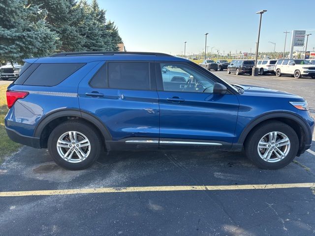 2020 Ford Explorer XLT photo 4