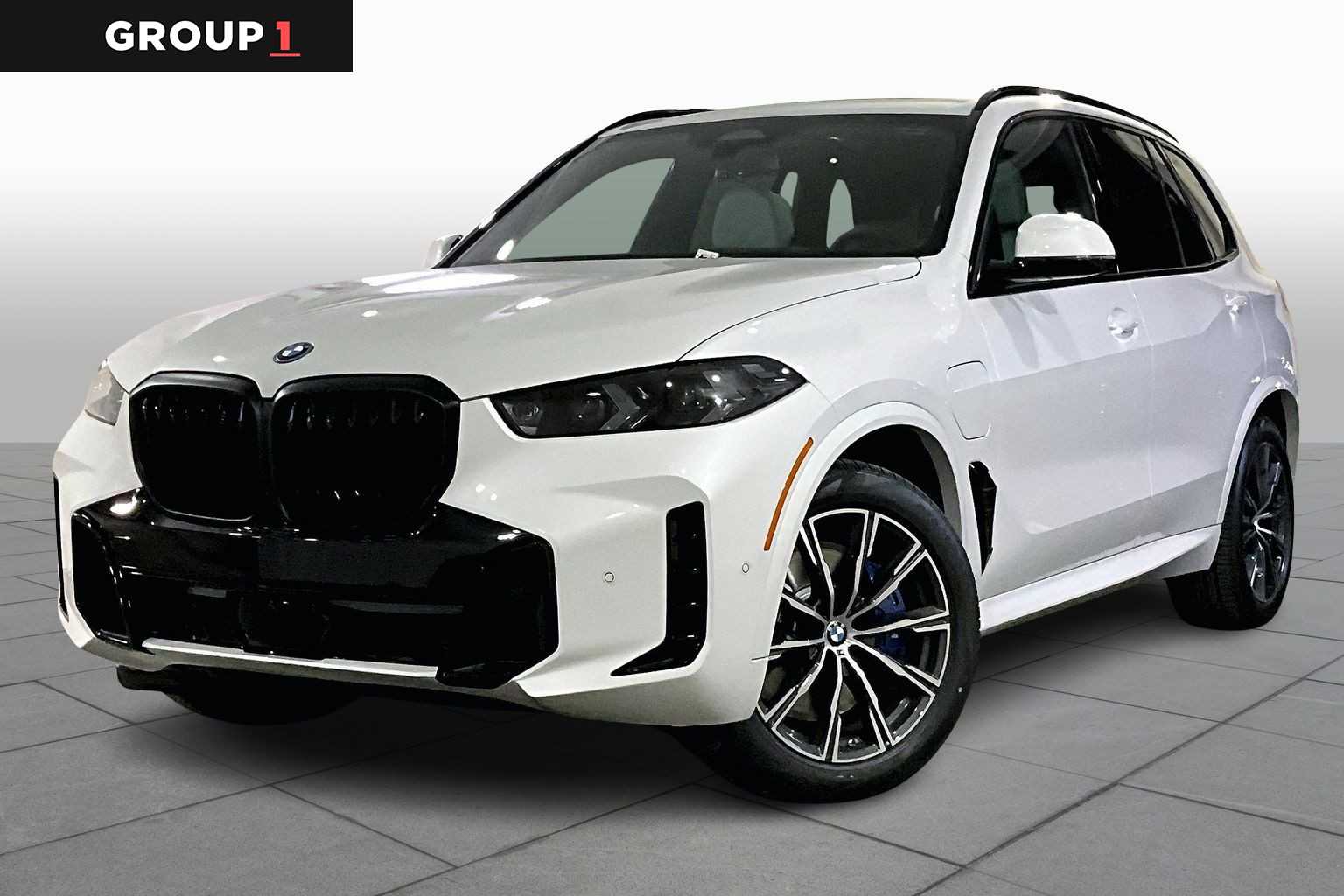2026 BMW X5 M50i's photo