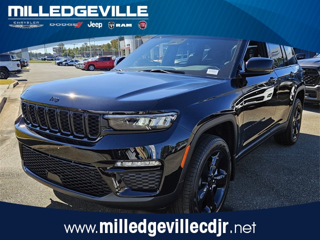 2025 Jeep Grand Cherokee Limited photo 3