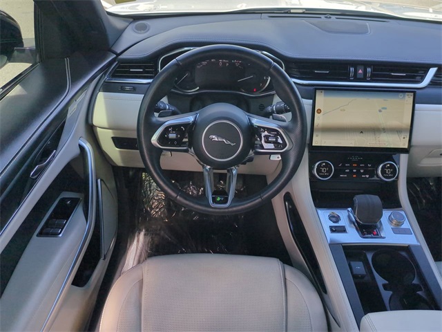 2023 Jaguar F-PACE P400 R-Dynamic S photo 16