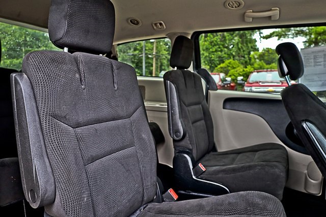 2016 Dodge Grand Caravan SE photo 23