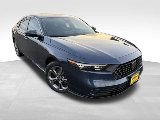 2025 Honda Accord Hybrid EX-L's photo