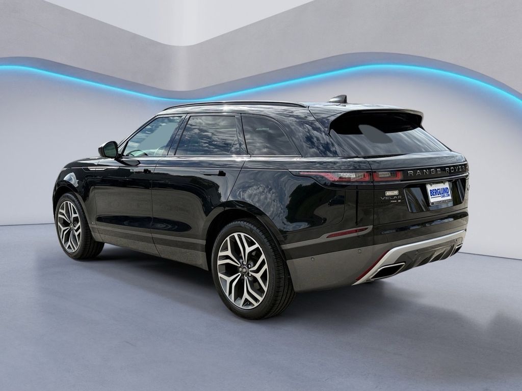 2019 Land Rover Range Rover Velar SE photo 4