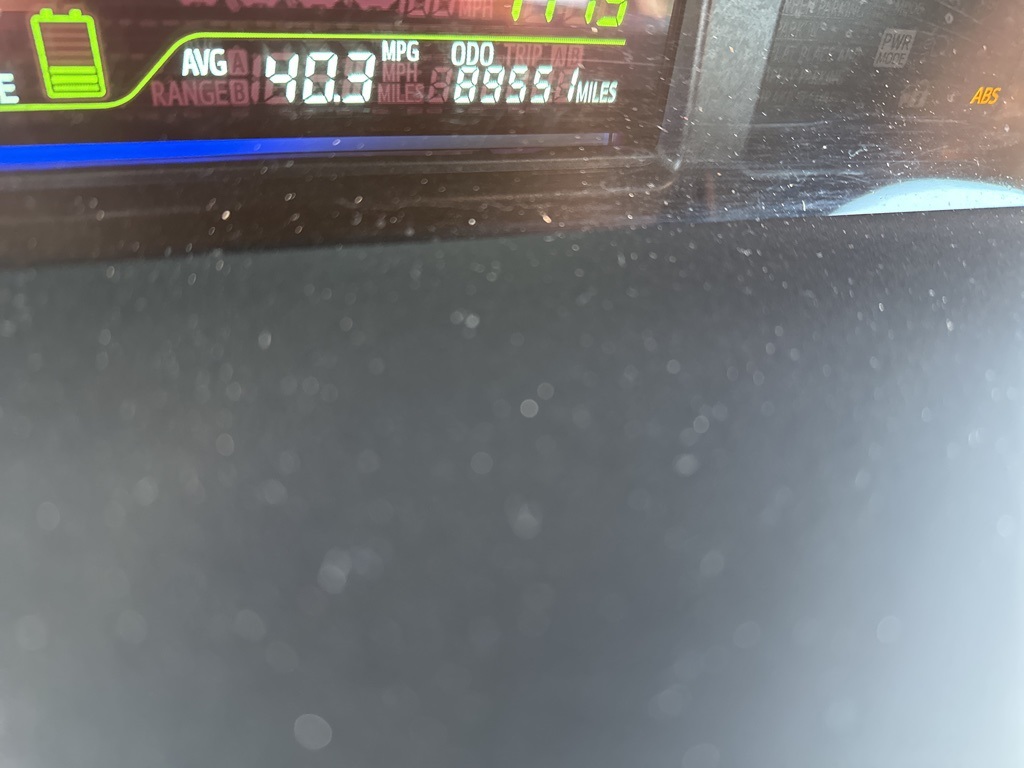 2014 Toyota Prius V photo 4