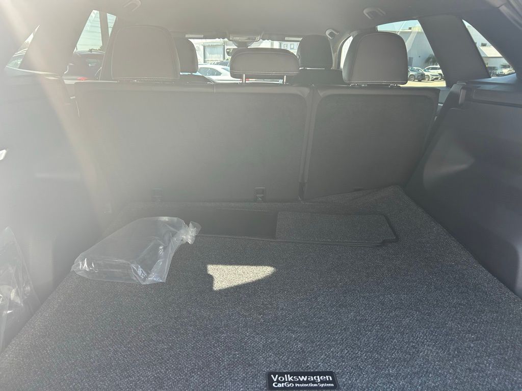2026 Volkswagen Atlas Cross Sport SE photo 33