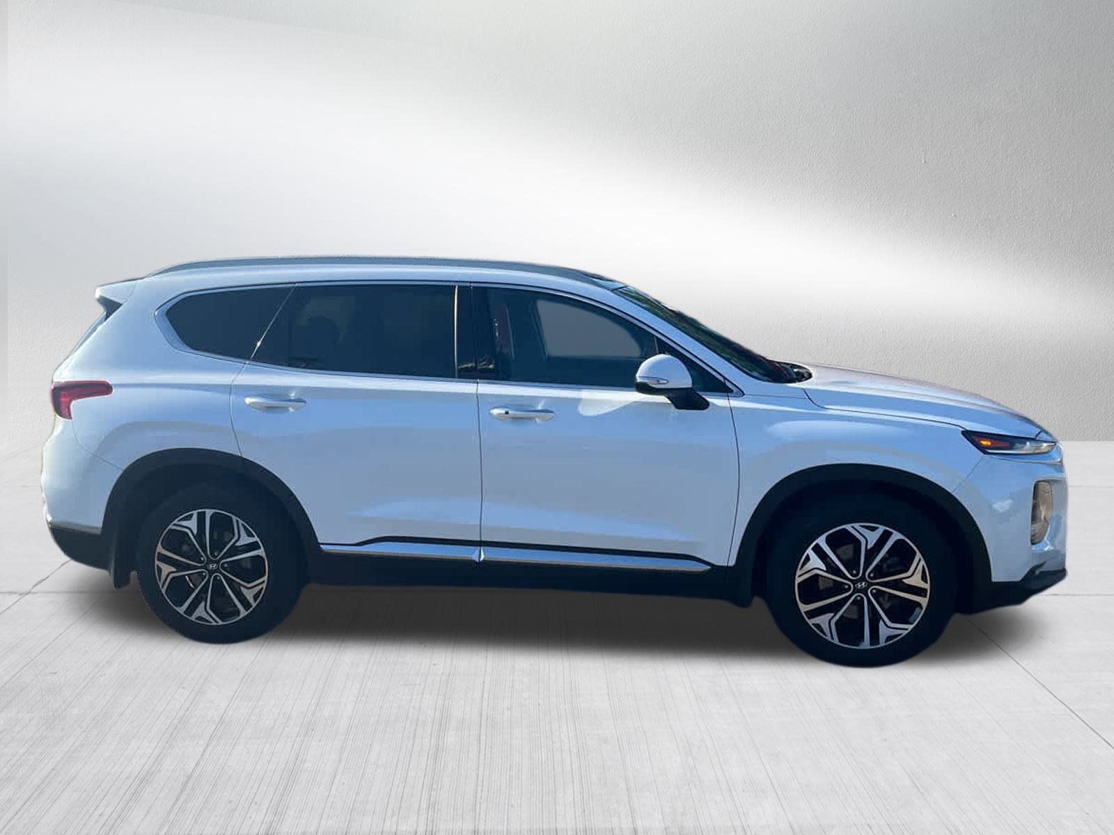 Used 2019 Hyundai Santa Fe Ultimate with VIN 5NMS5CAA7KH033003 for sale in Brooklyn Center, MN