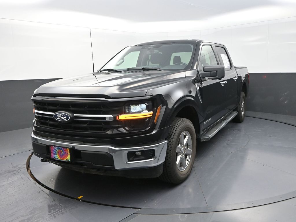 2024 Ford F-150 XLT photo 3