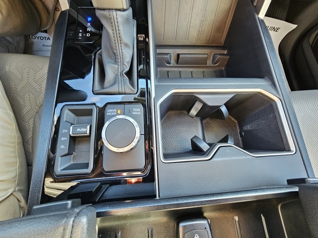 2025 Toyota Tundra SR5 photo 12