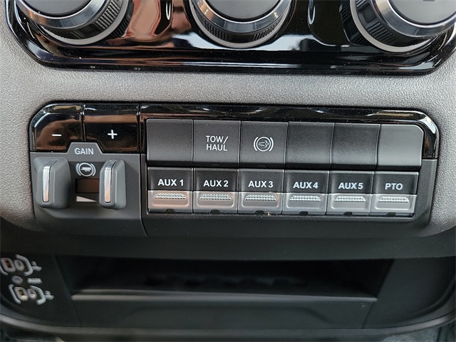 2026 Ram 3500 Tradesman photo 15