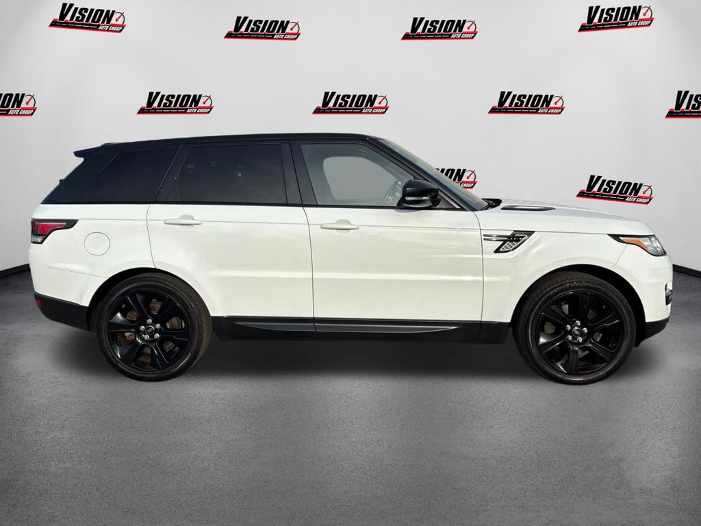 2015 Land Rover Range Rover Sport SuperCharged HSE photo 4