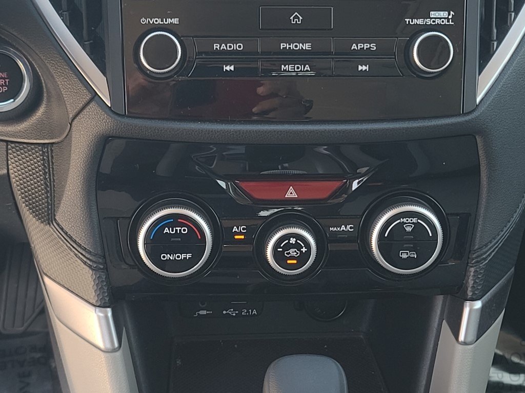 2021 Subaru Forester Premium photo 10