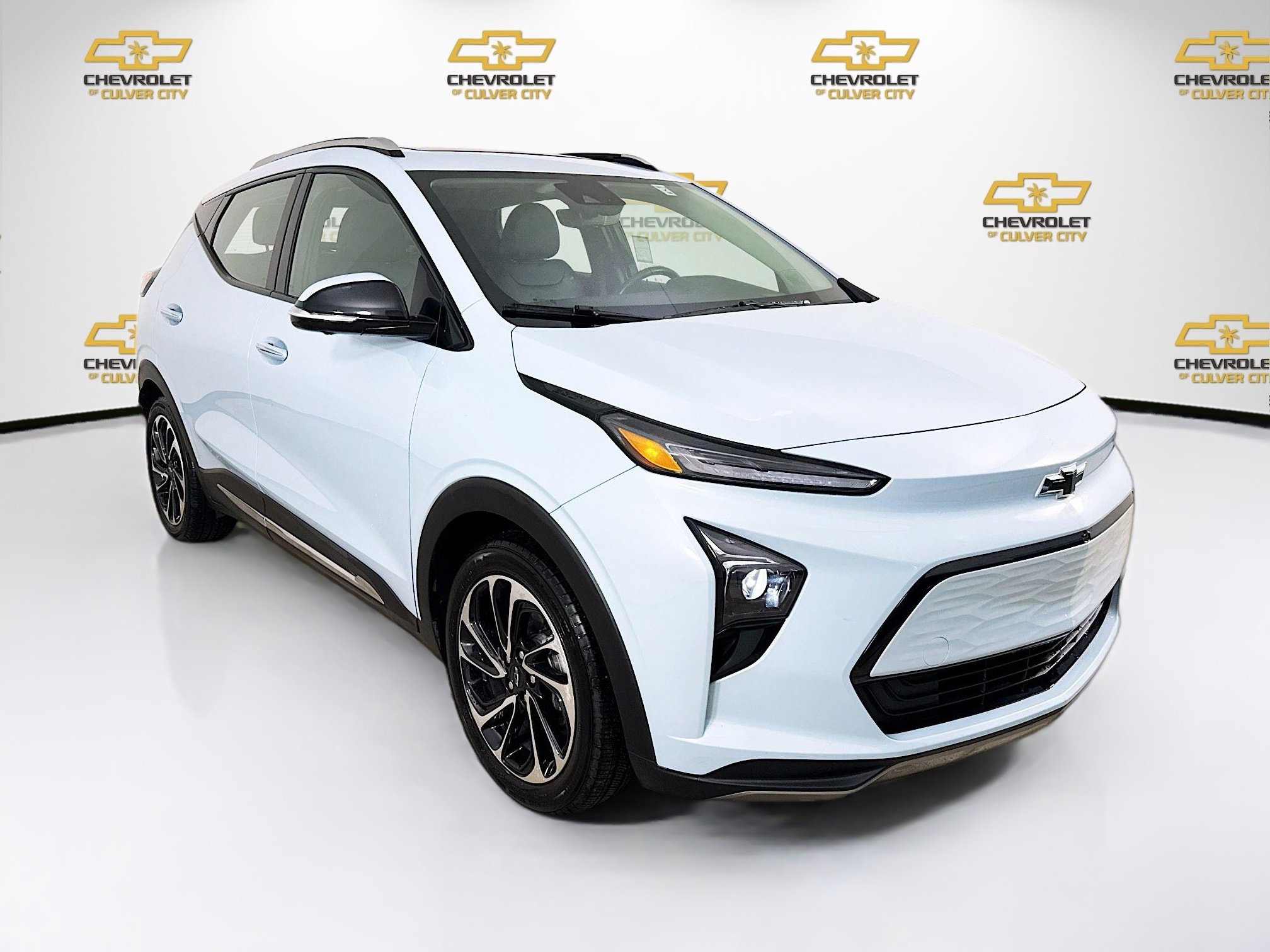 2022 Chevrolet Bolt EUV Premier's photo