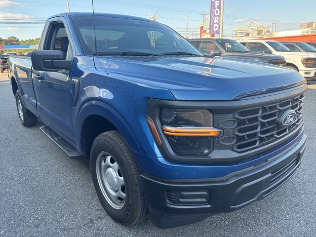 2025 Ford F-150 XL photo 3