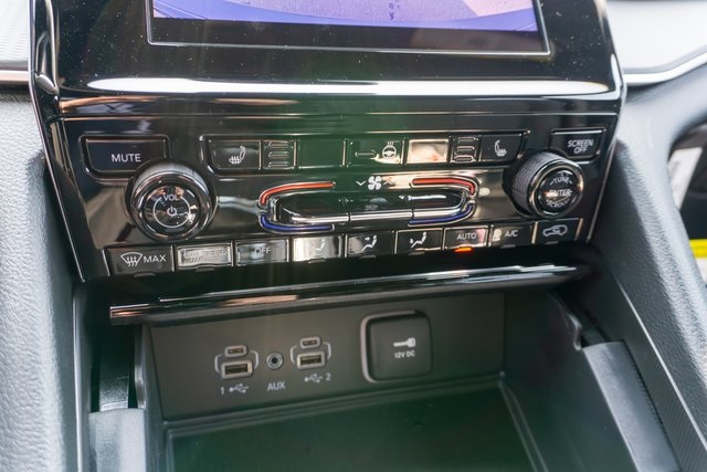 2025 Jeep Grand Cherokee Laredo X photo 17
