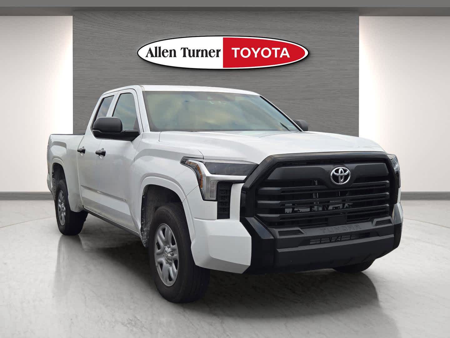 2025 Toyota Tundra SR's photo