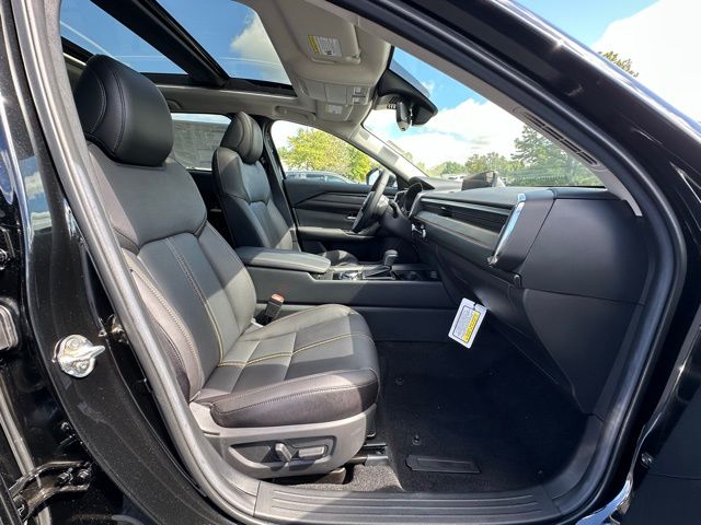 2025 Mazda CX-50 Premium Plus photo 30