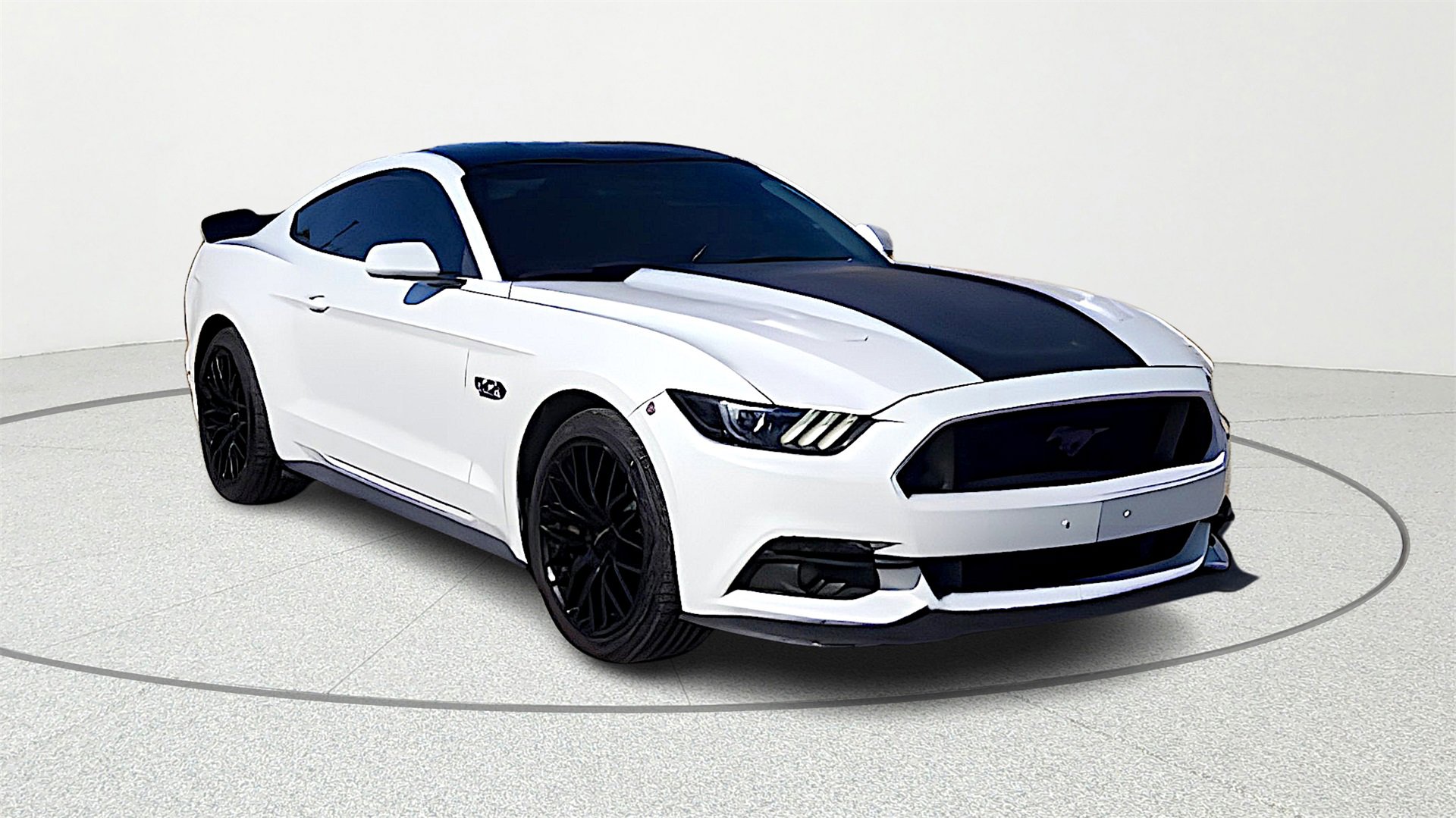 2017 Ford Mustang GT's photo