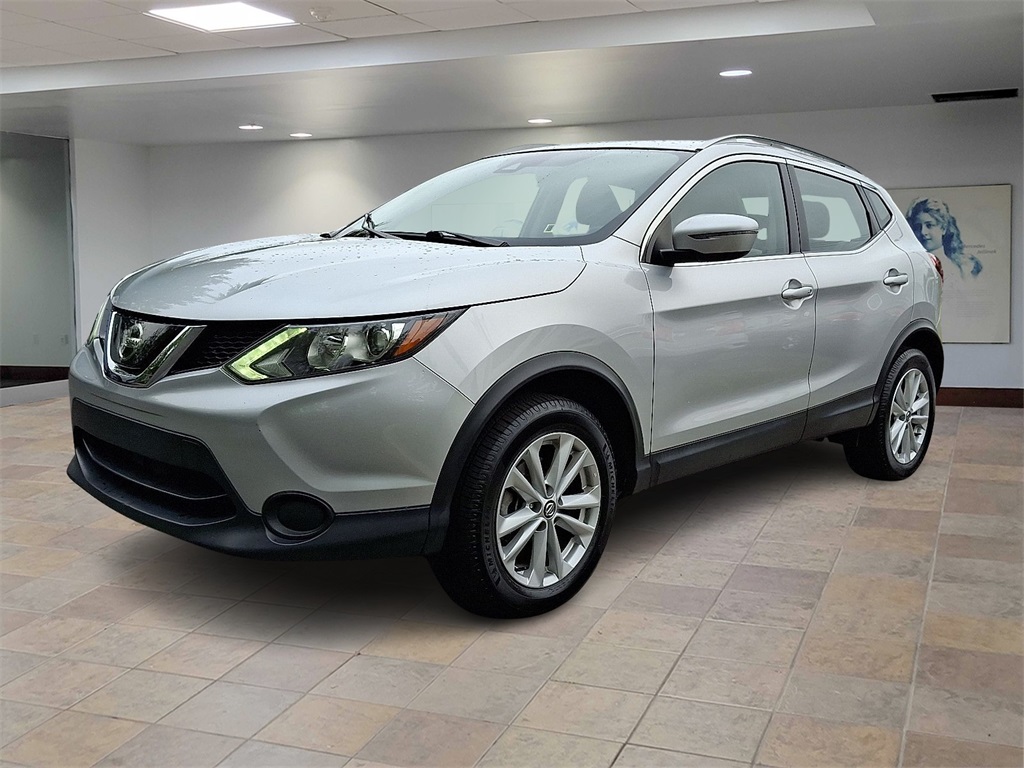 2019 Nissan Rogue Sport SV photo 2