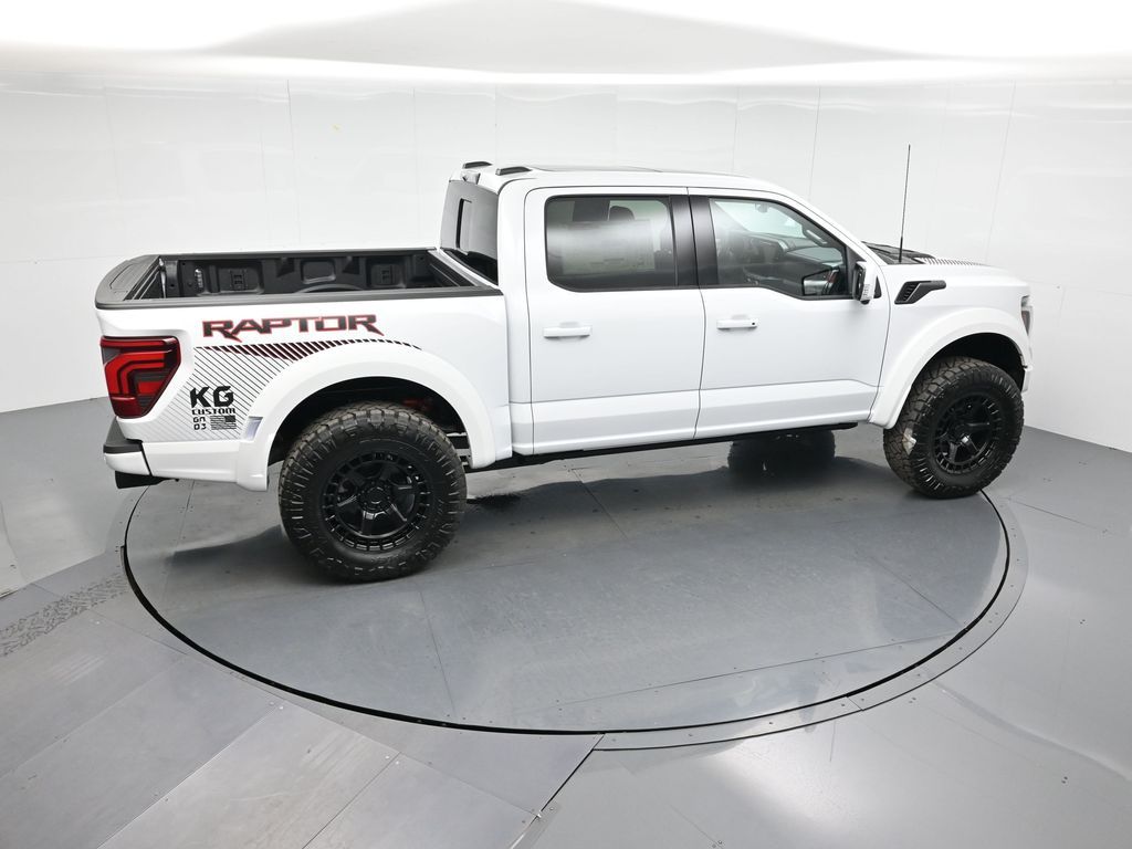 2025 Ford F-150 Raptor photo 45
