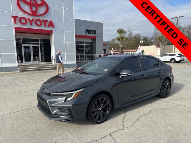 2023 Toyota Corolla SE's photo