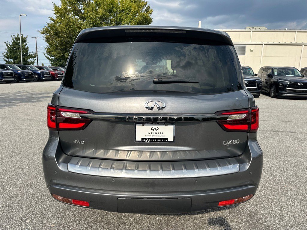 2021 Infiniti QX80 Premium Select photo 3