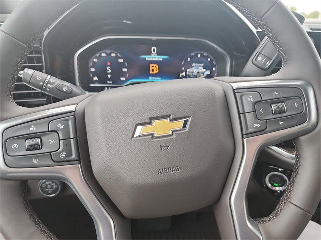 2025 Chevrolet Silverado 2500HD LT photo 18