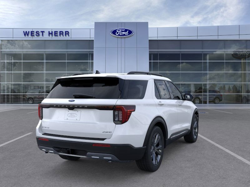 2025 Ford Explorer photo 4