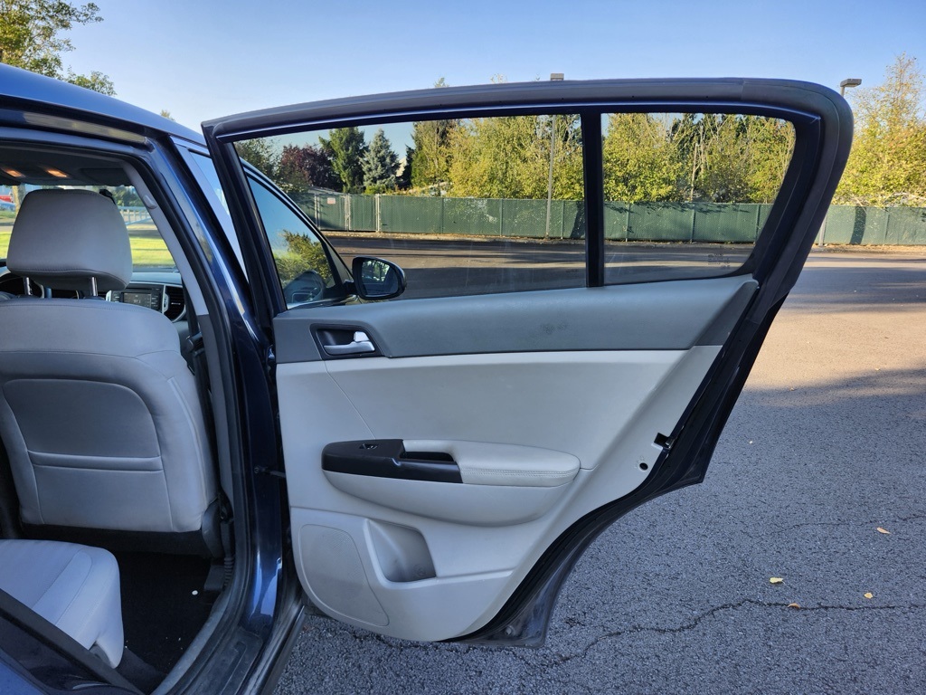 2017 Kia Sportage LX photo 25