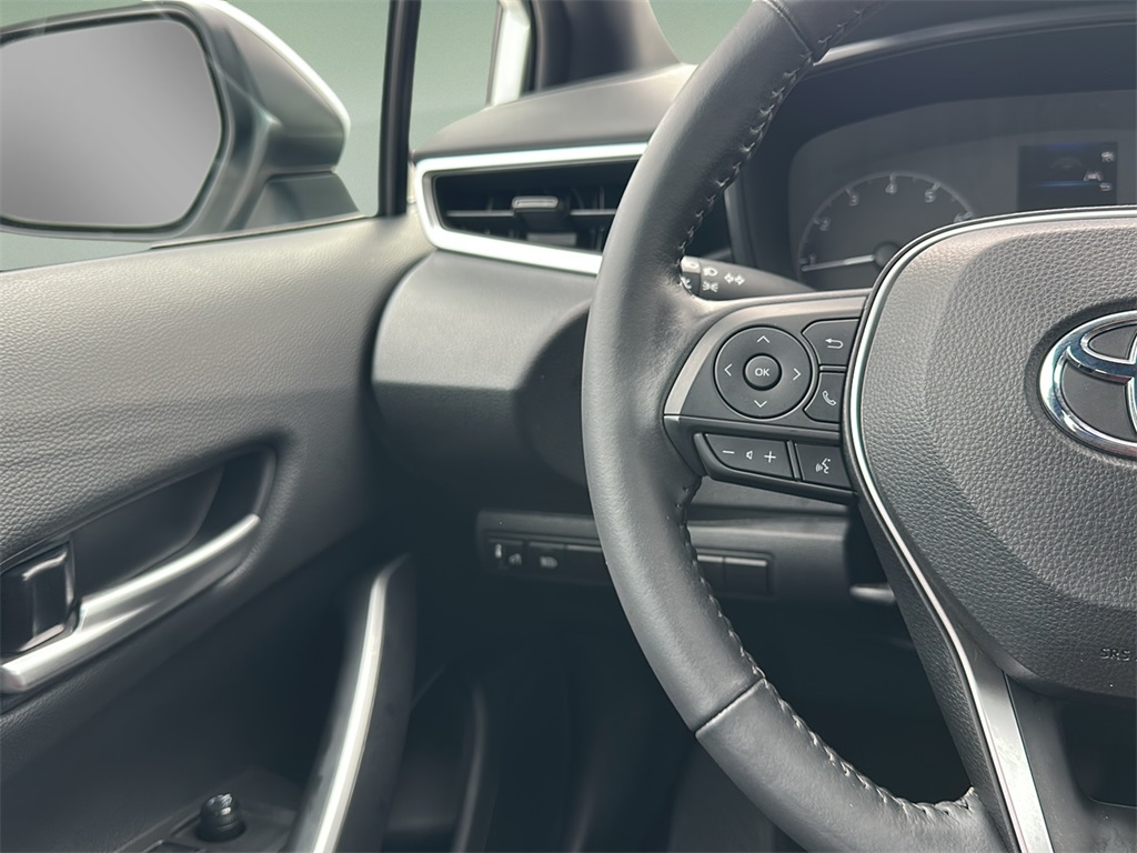 2023 Toyota Corolla SE photo 4