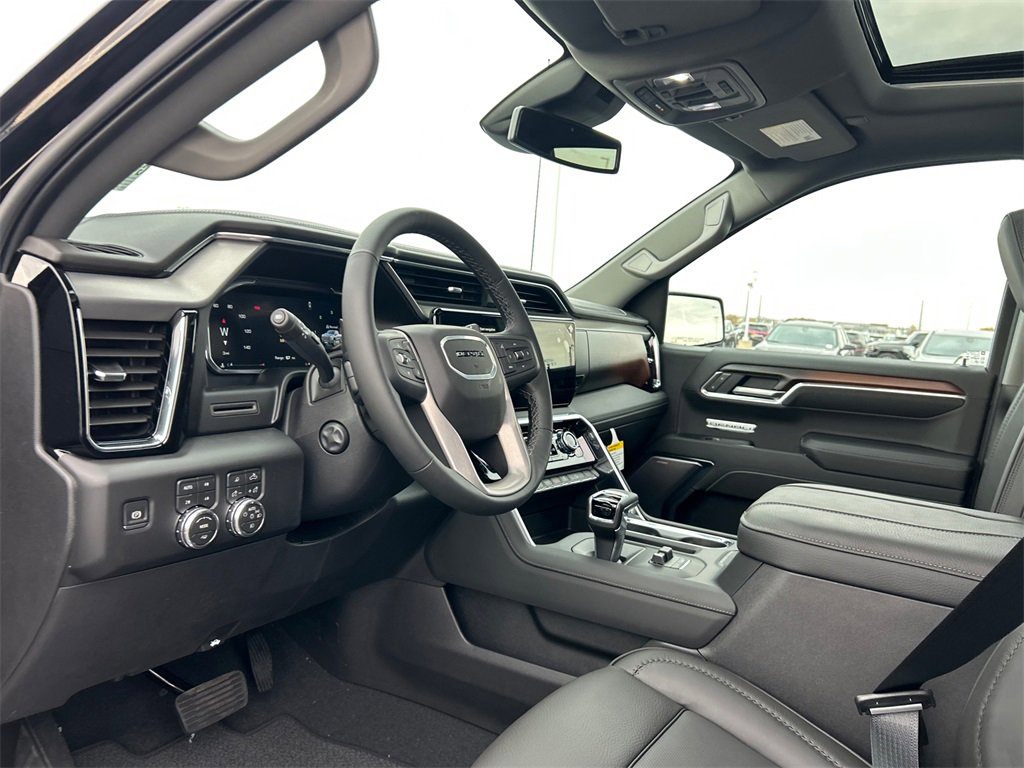 2026 GMC SIERRA - Image 16