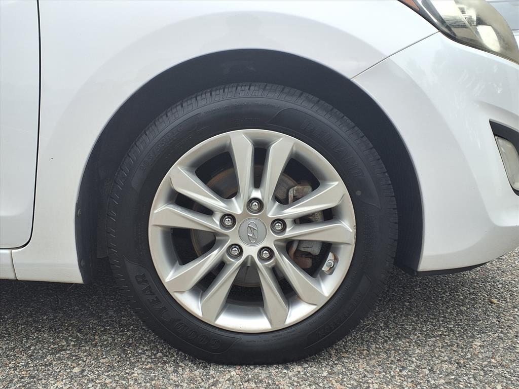 2014 Hyundai Elantra GT Base photo 4