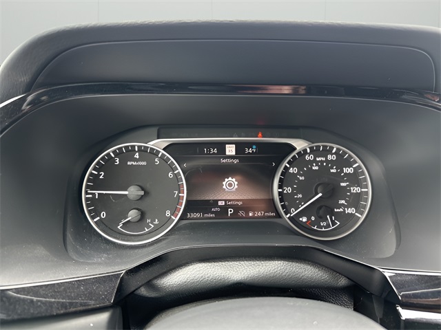 2023 Nissan Pathfinder SL photo 13