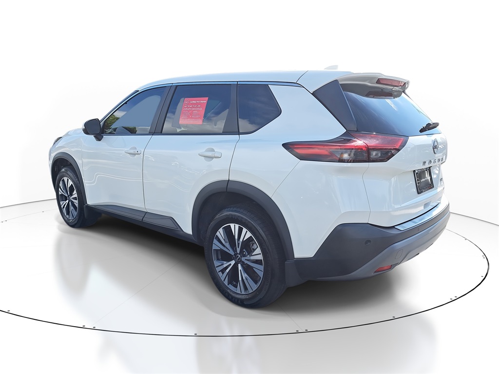 2023 Nissan Rogue SV photo 4
