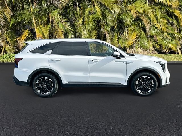 2024 Kia Sorento S photo 3